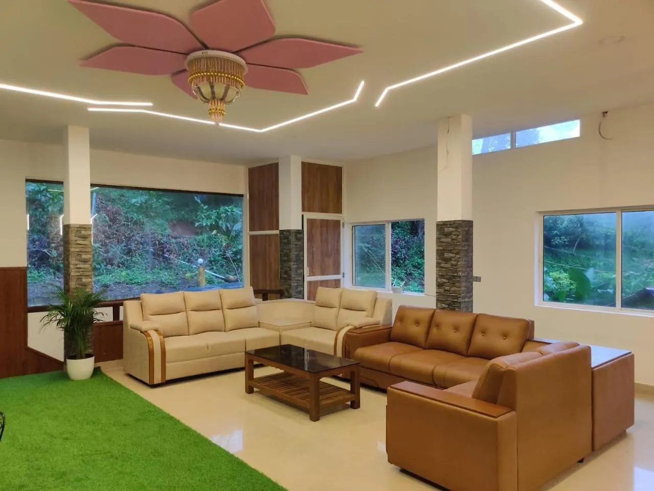 Ayur Mount Resort & Spa Munnar India
